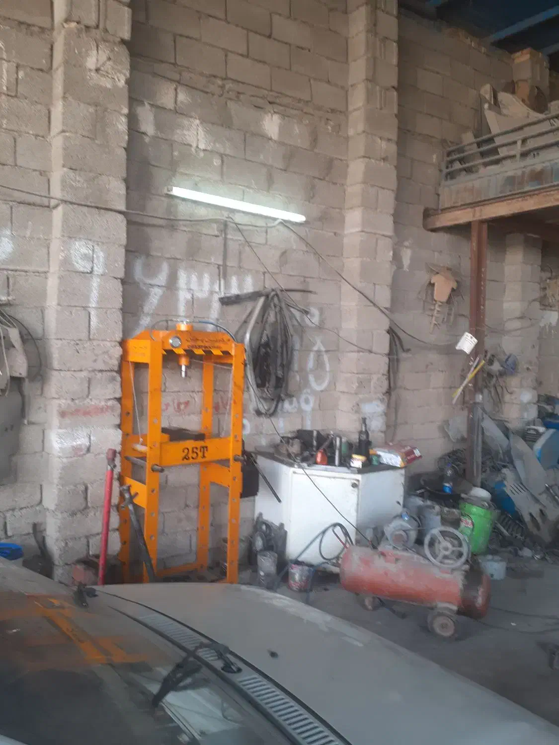 مجموعه صافکاری جلوبندی ورنگ امیزی|خدمات موتور و ماشین|بهبهان, |دیوار