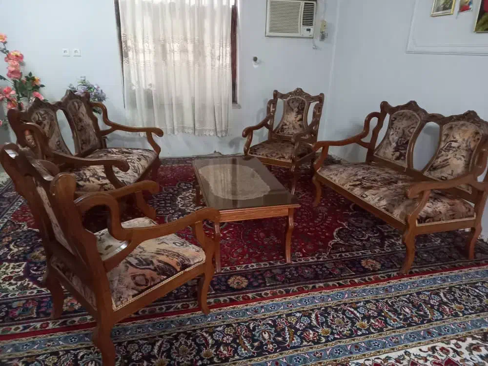 مبل چوب گردو درجه یک فوری|مبلمان خانگی و میز عسلی|بابل, |دیوار