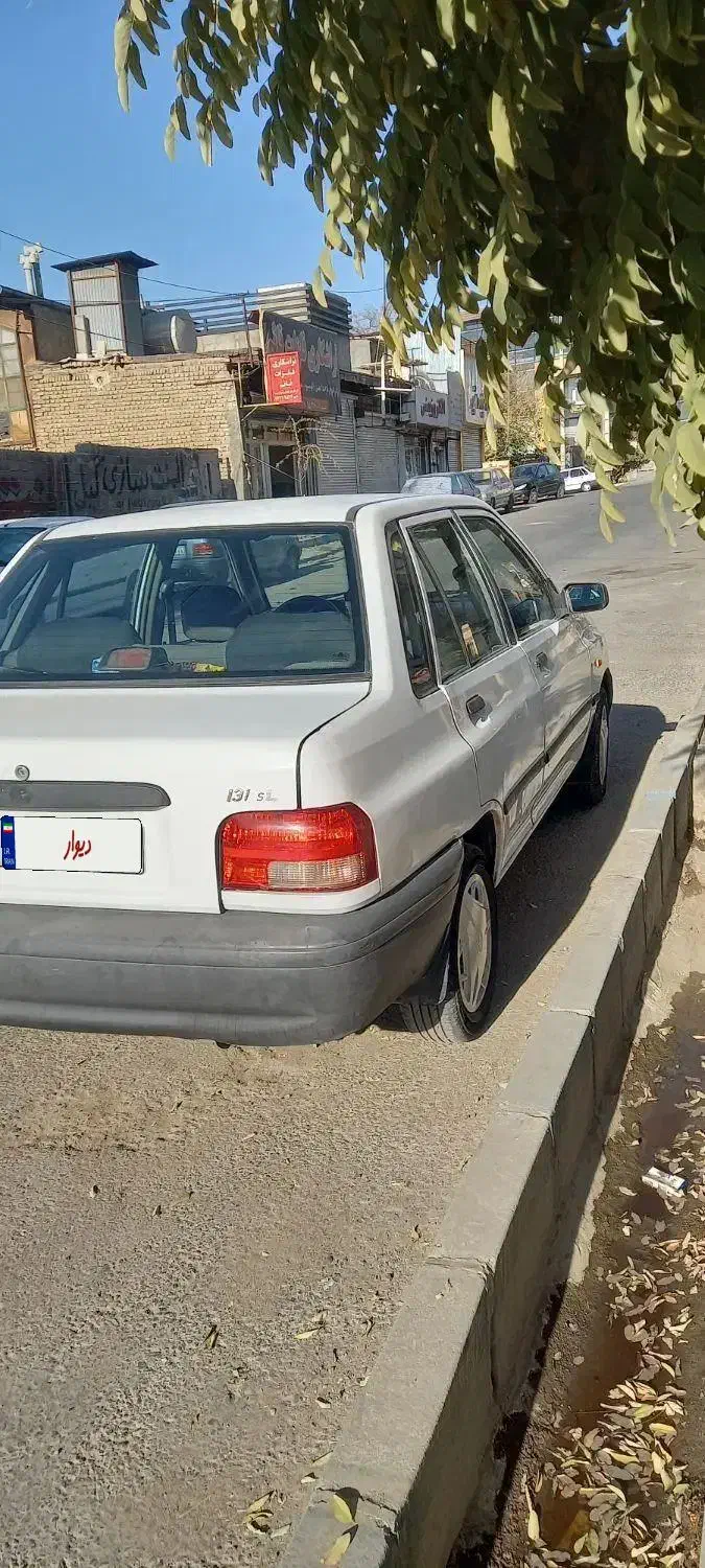 پراید۱۳۱ مدل۹۰sL|خودرو سواری و وانت|پردیس, شهرک صنعتی خرمدشت فاز ۷|دیوار