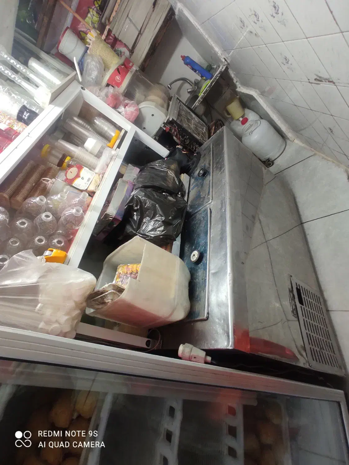 فریزر و آبهویج گیر .یخچال قنادی|فروشگاه و مغازه|دزفول, |دیوار