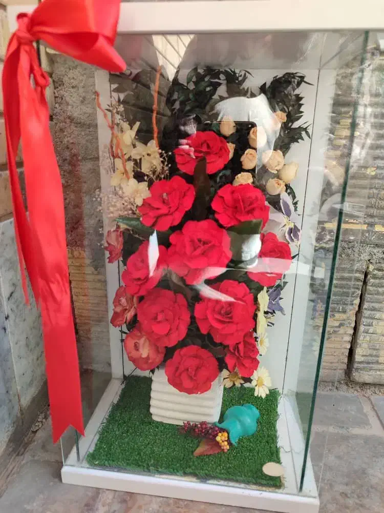 گل نامزدی|گل مصنوعی|بروجن, |دیوار