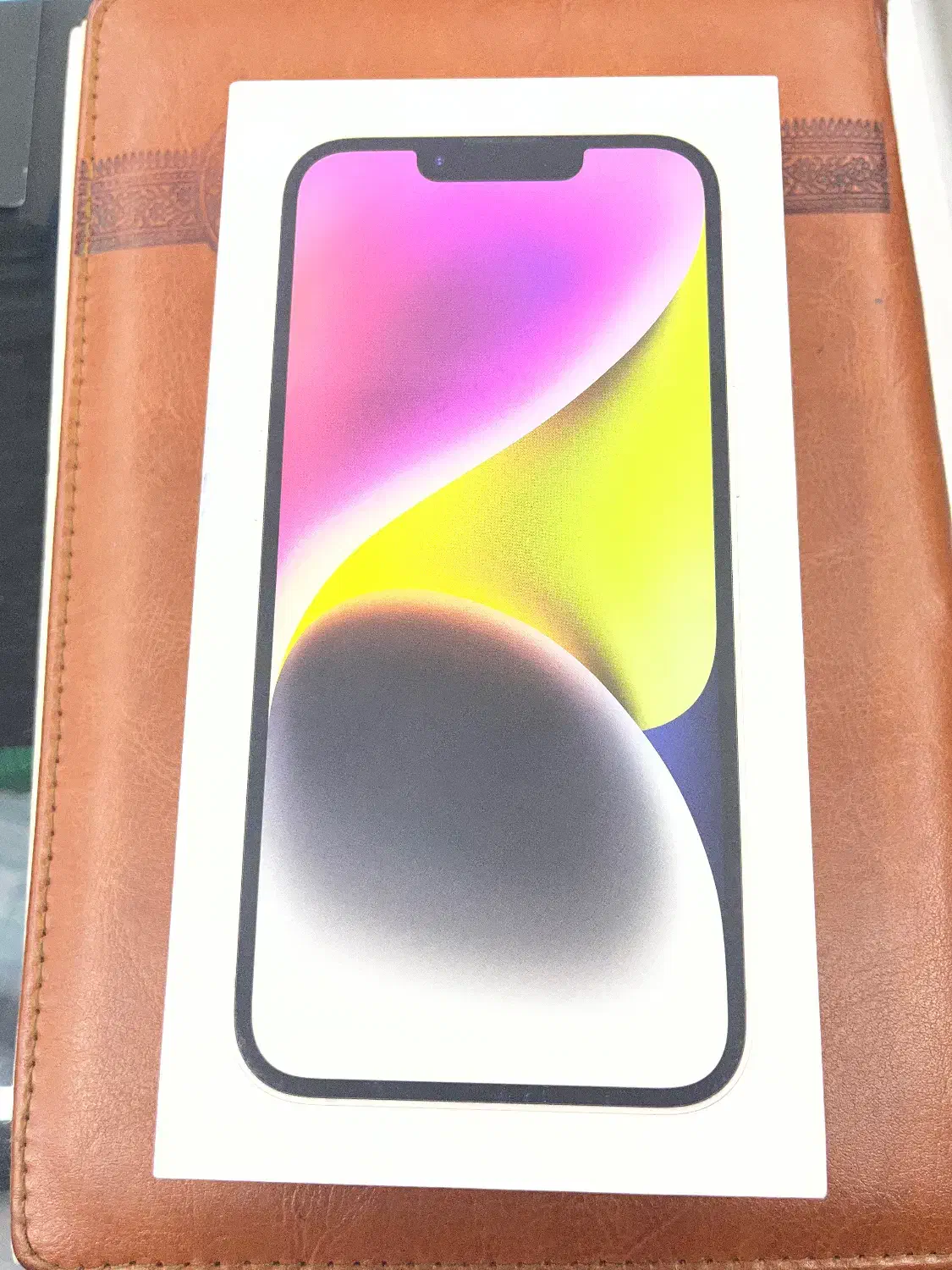 گوشی 14 نرمال|موبایل|فولادشهر, مسکن مهر فولادشهر|دیوار