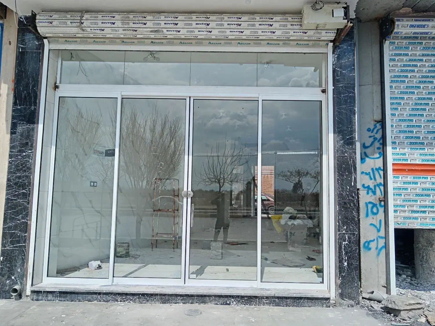 کرکره برقی و شیشه سکوریت و دوجداره|خدمات پیشه و مهارت|نجف‌آباد, منتظری جنوبی|دیوار