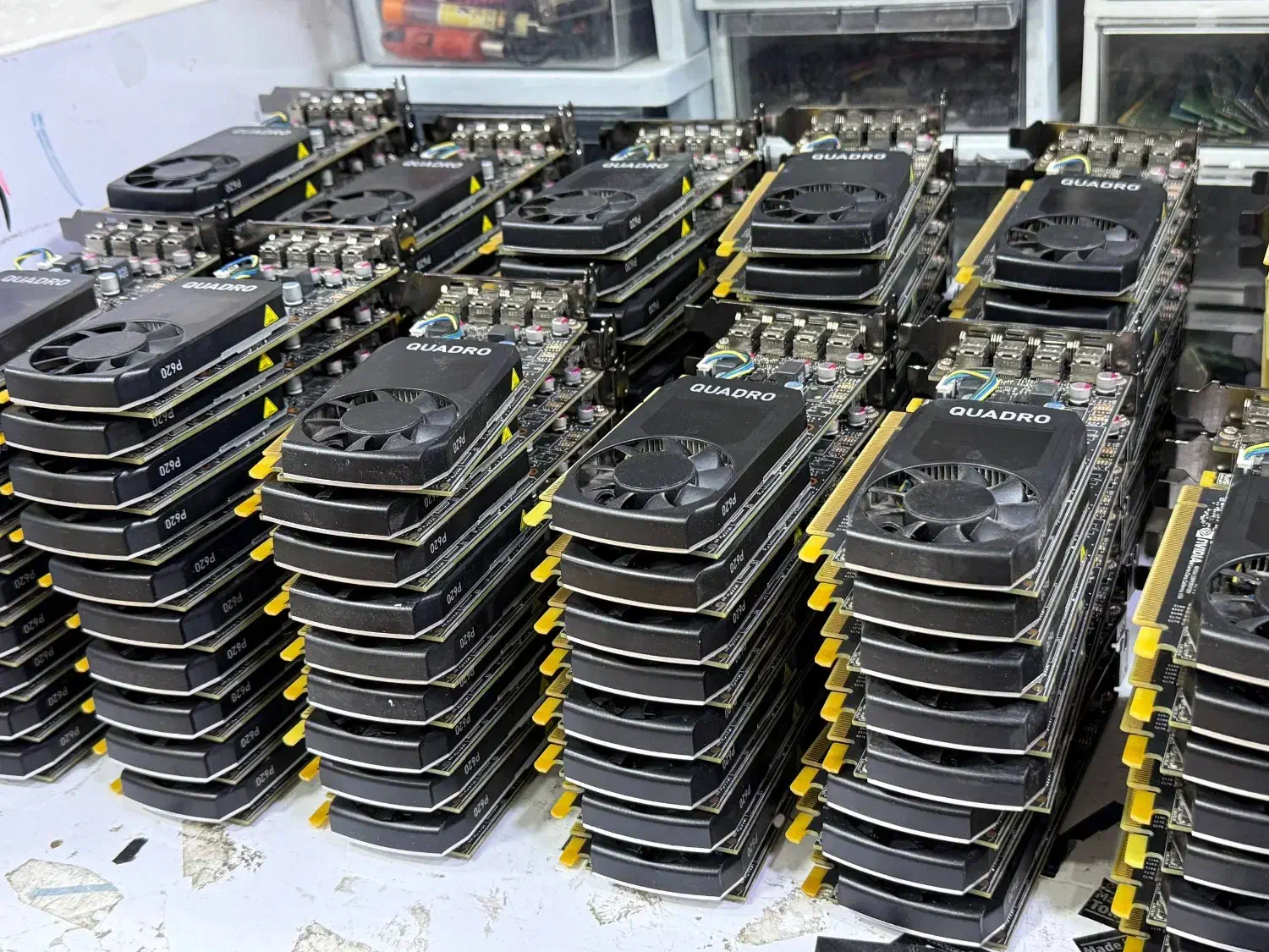 کارت گرافیک NVIDIA Quadro P620 2GB GDDR5|قطعات و لوازم جانبی رایانه|مشهد, بهشت|دیوار