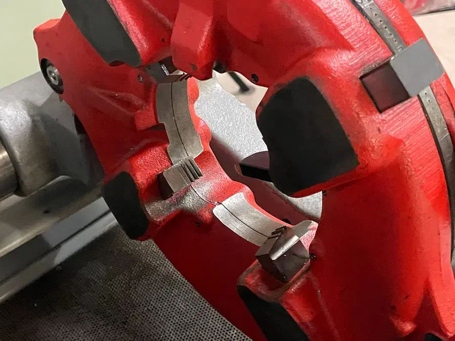 حدیده برقی ۴ اینچ آمریکایی|ماشینآلات صنعتی|اصفهان, جنیران (لادان)|دیوار