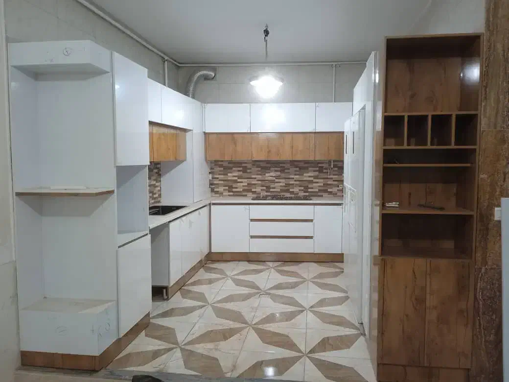 درب کارگاه کابینت قیمت تولیدی پیش ساخته واقعی کد8۱|مصالح و تجهیزات ساختمان|شیراز, کوشک میدان|دیوار