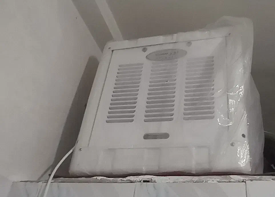 کولر آبی|کولر آبی|مراغه, |دیوار