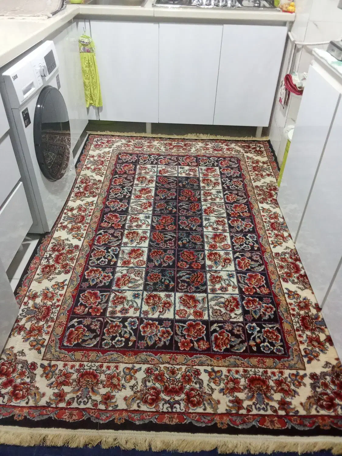 فرش|فرش|میانه, |دیوار