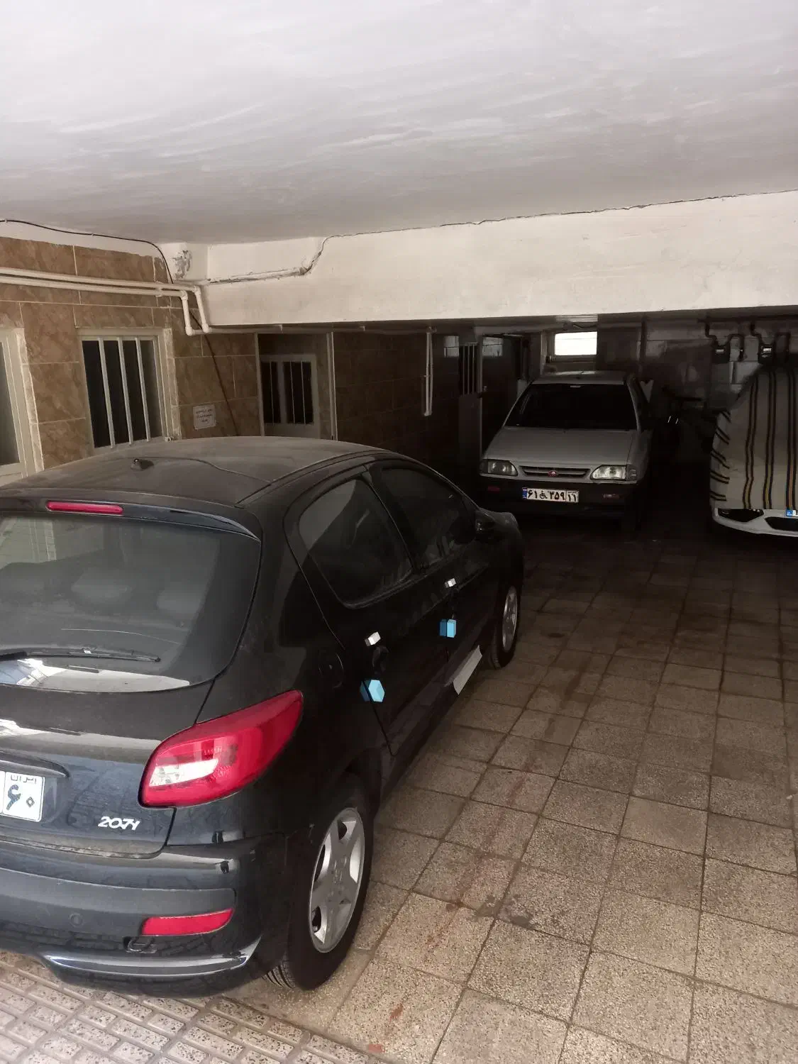 پژو ۲۰۷  مشکی صفراتومات  سقف شیشه ای ارتقا یافته|خودرو سواری و وانت|تهران, سلیمانی|دیوار