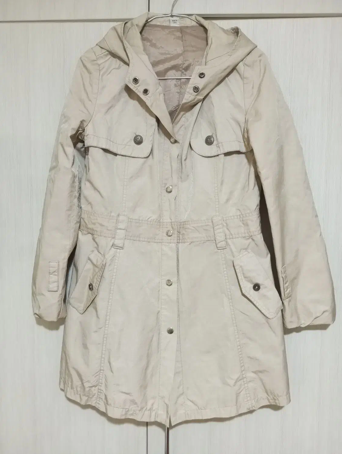 کاپشن دخترانه|لباس|نیشابور, دارایی|دیوار