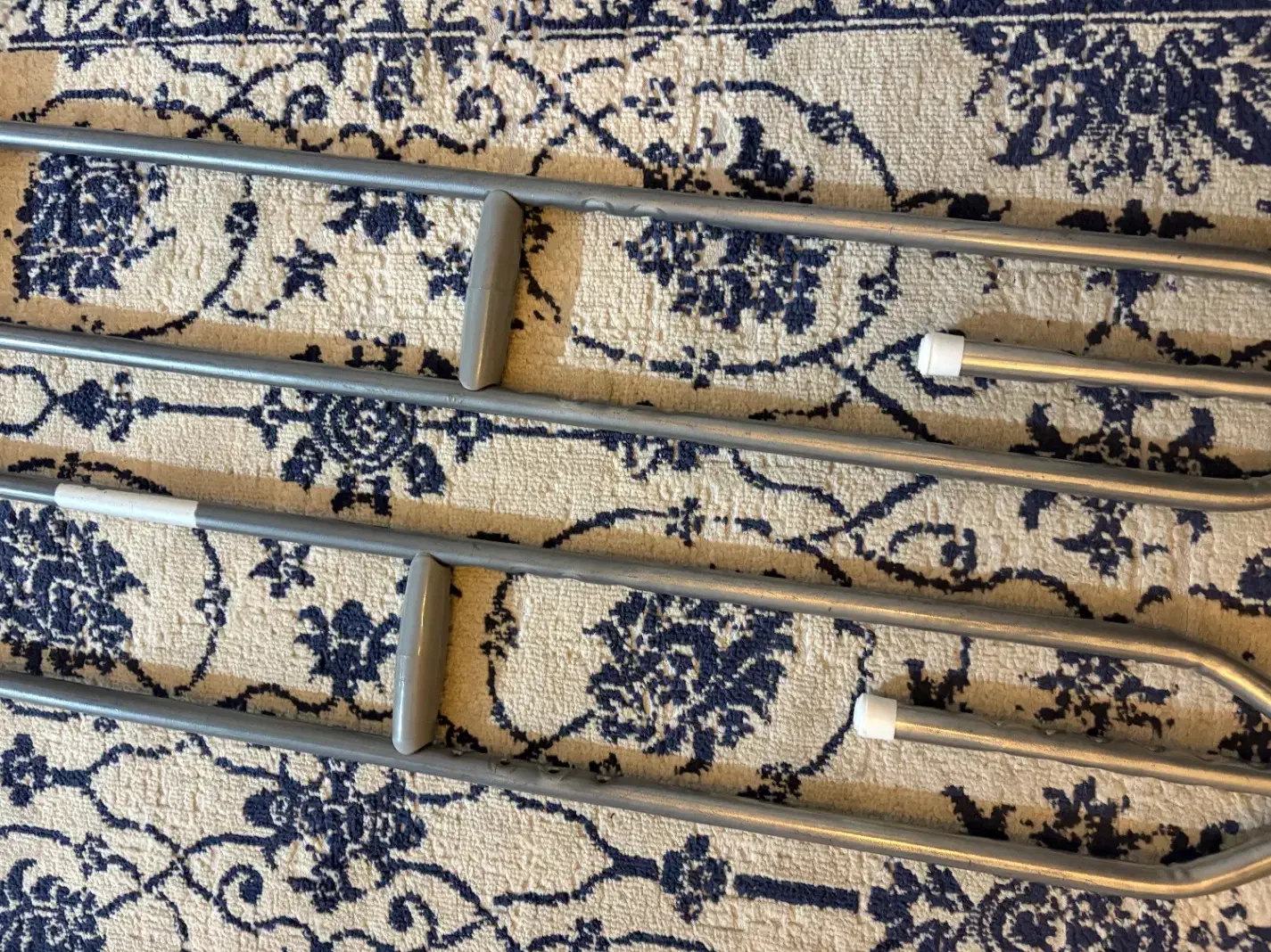 عصا ( در حد نو )|پزشکی|شهر ری, حمزه‌آباد|دیوار