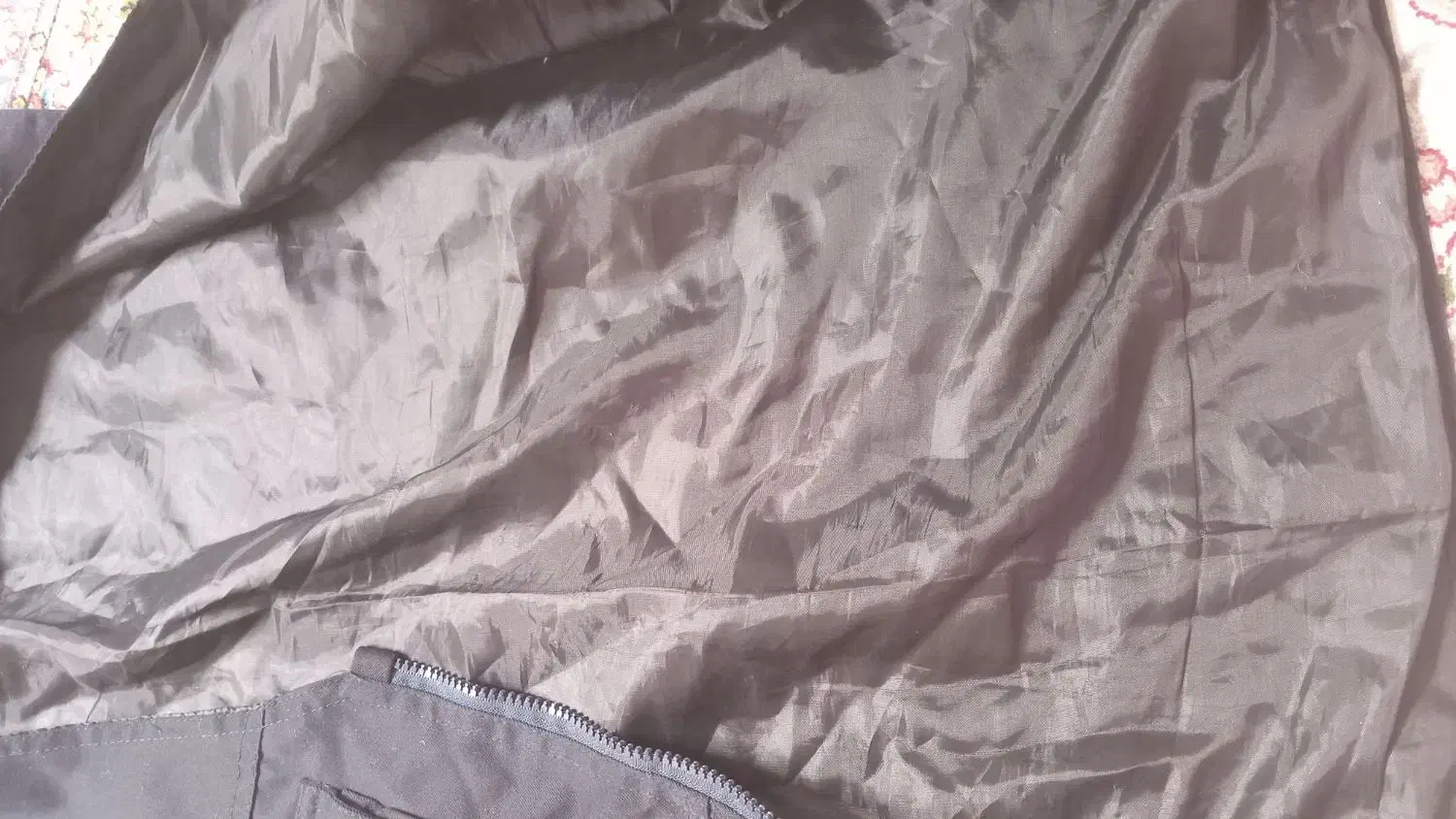 جلیقه|لباس|بیرجند, |دیوار