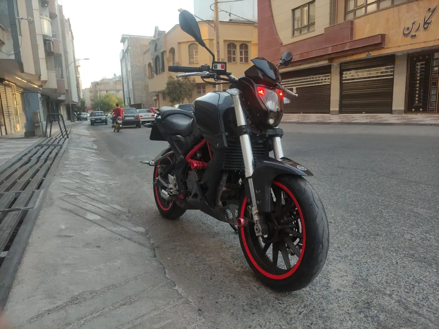 بنلی ۲۵۰ تک|موتورسیکلت|سبزوار, عارف|دیوار