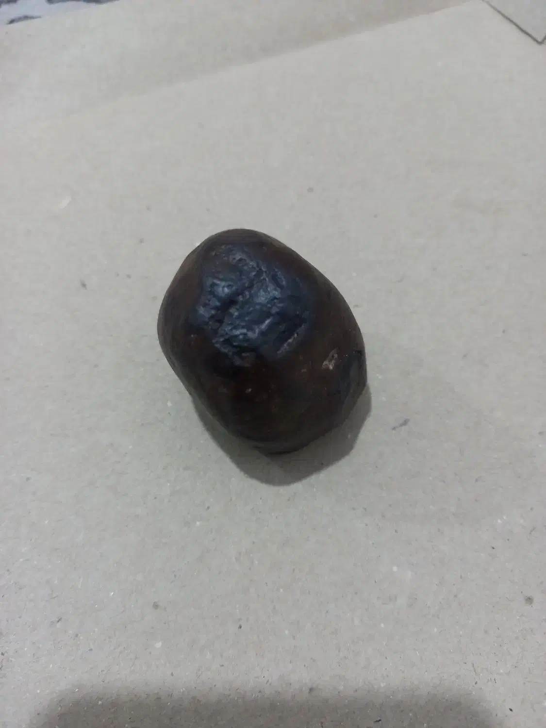 شهاب سنگ|کلکسیون اشیاء عتیقه|مشهد, حرم مطهر رضوی|دیوار