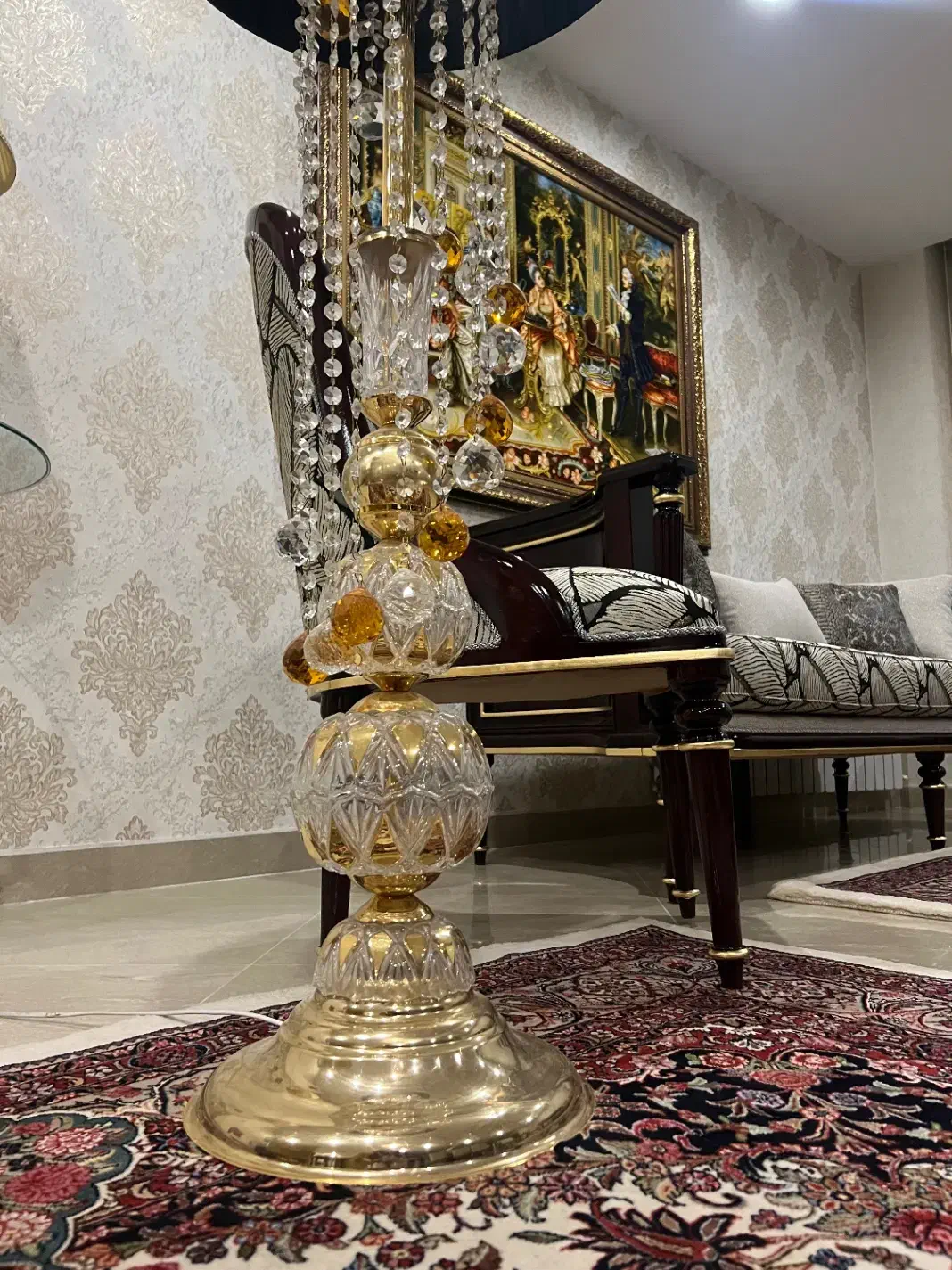 آواژور|چراغ خواب و آباژور|اراک, |دیوار