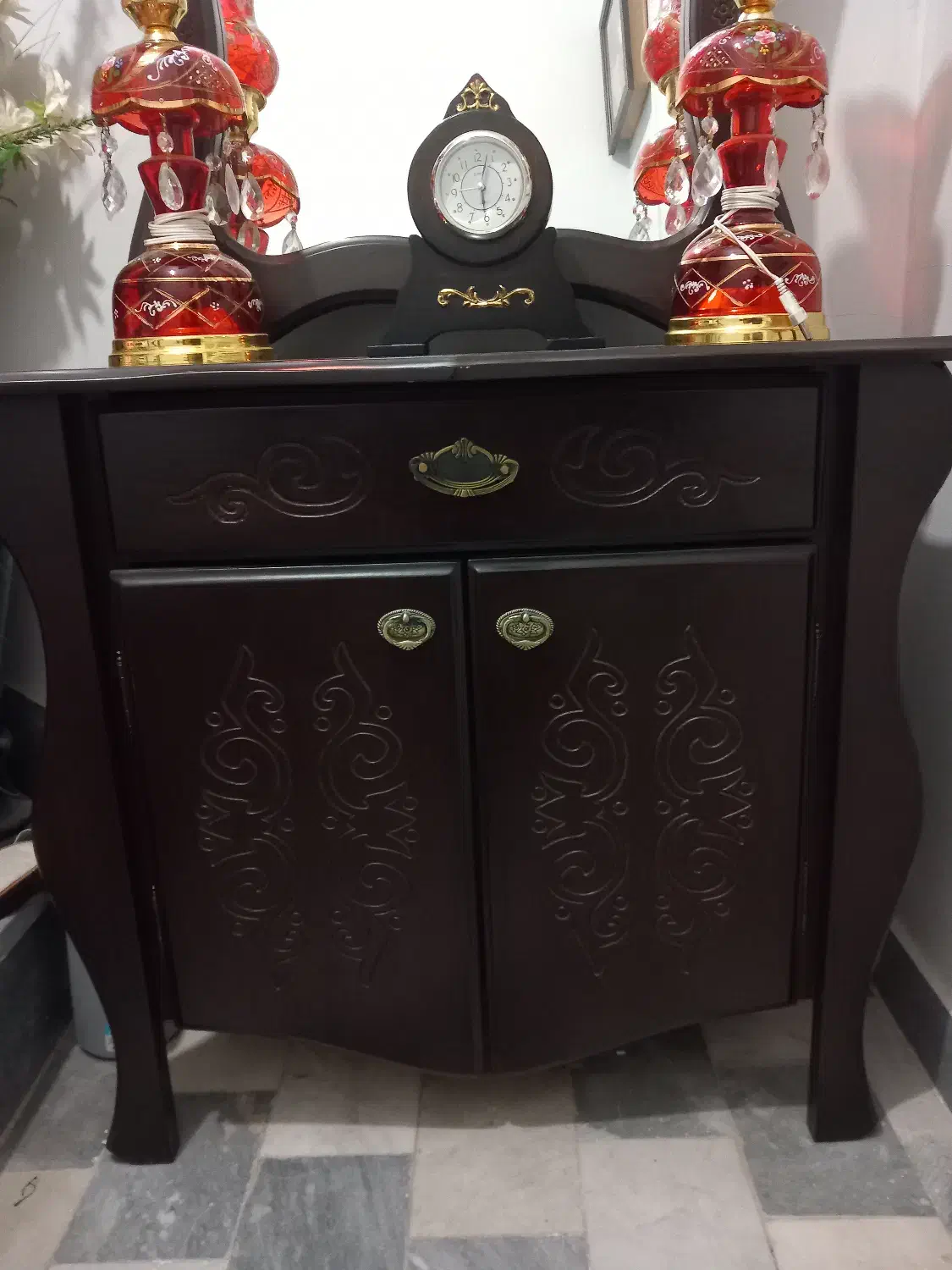 آینه و شمعدان|آینه|اسدآباد, |دیوار