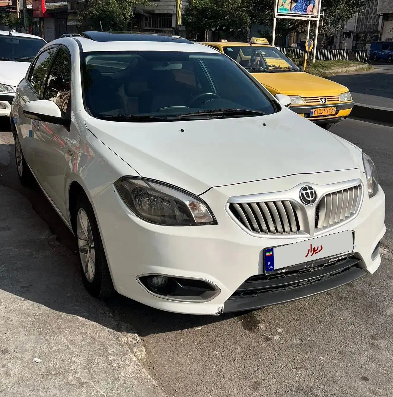 برلیانس ۳۲۰|خودرو سواری و وانت|بابل, |دیوار