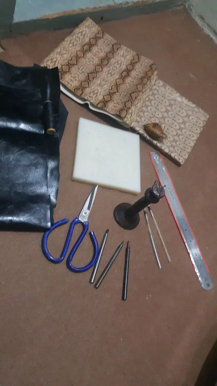 وسایل چرم دوزی|لوازم خیاطی و بافتنی|خرمآباد, |دیوار