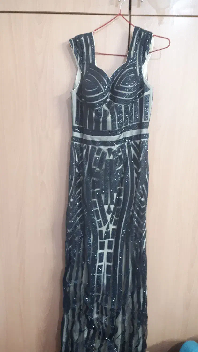 لباسهای مجلسی نو با پایین ترین قیمت|لباس|خمینی‌شهر, |دیوار