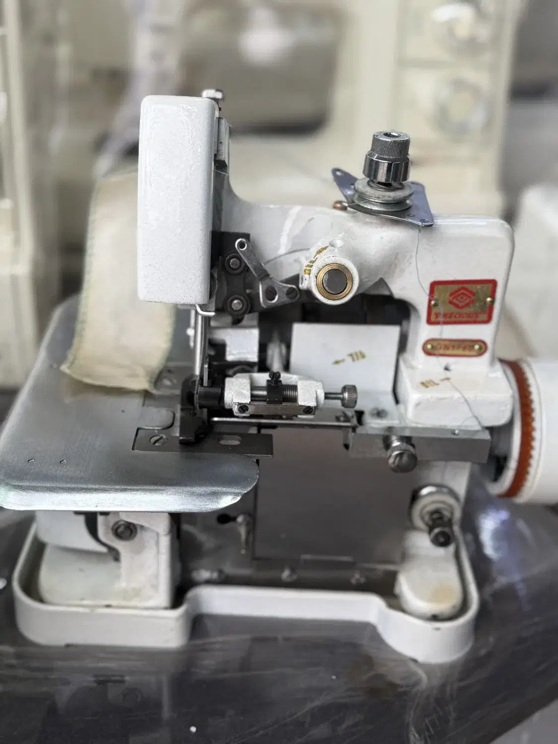 سردوز ۳ نخ و ۴ نخ و ۵ نخ|چرخ خیاطی و ریسندگی|مشهد, سراب|دیوار