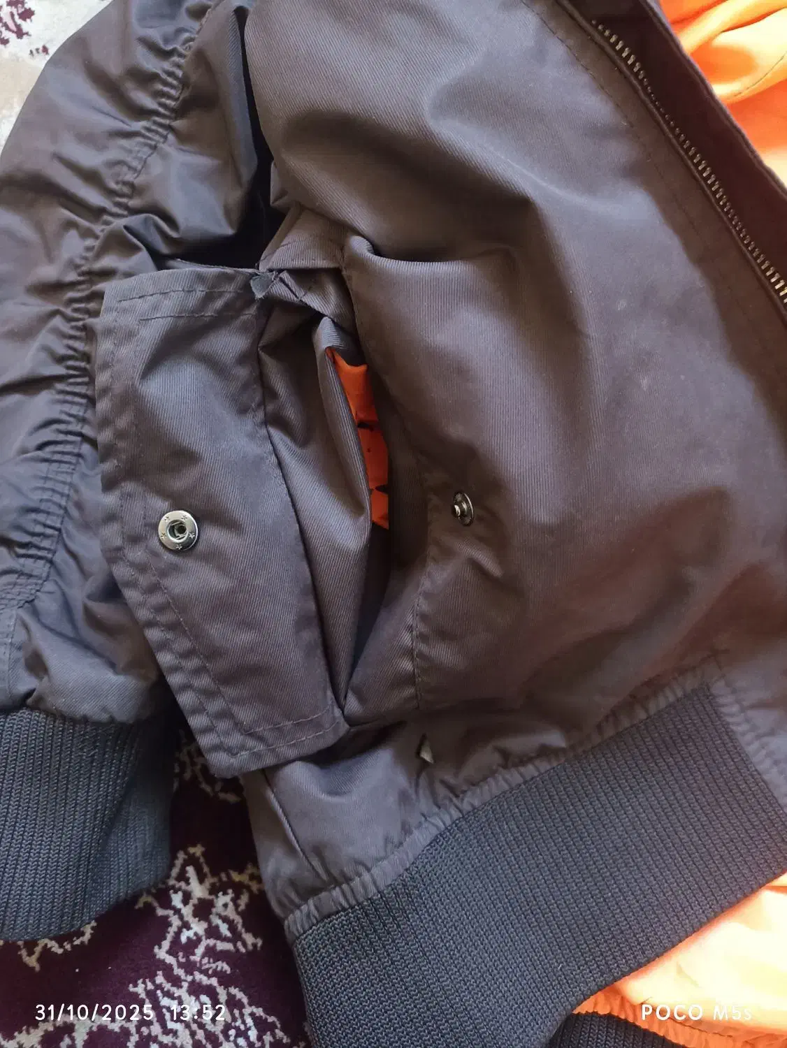 کاپشن خلبانی. معاوضه با لباس|لباس|فولادشهر, B2|دیوار