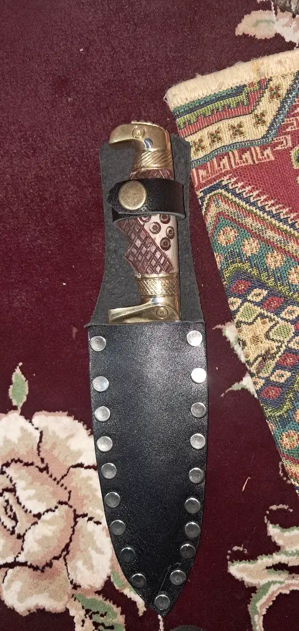 چاقو نوعع استفاده نشده ۲۸۰۰تمن|کلکسیون و سرگرمی|بجنورد, |دیوار