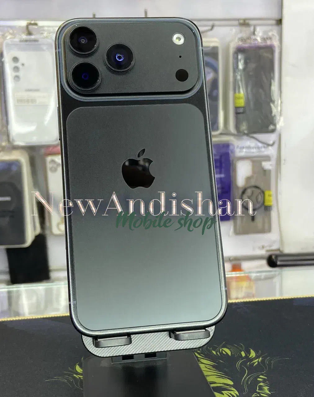 آیفون ۱۷پرومکس فول کپی طرح اصلی ios26|موبایل|مشهد, سراب|دیوار