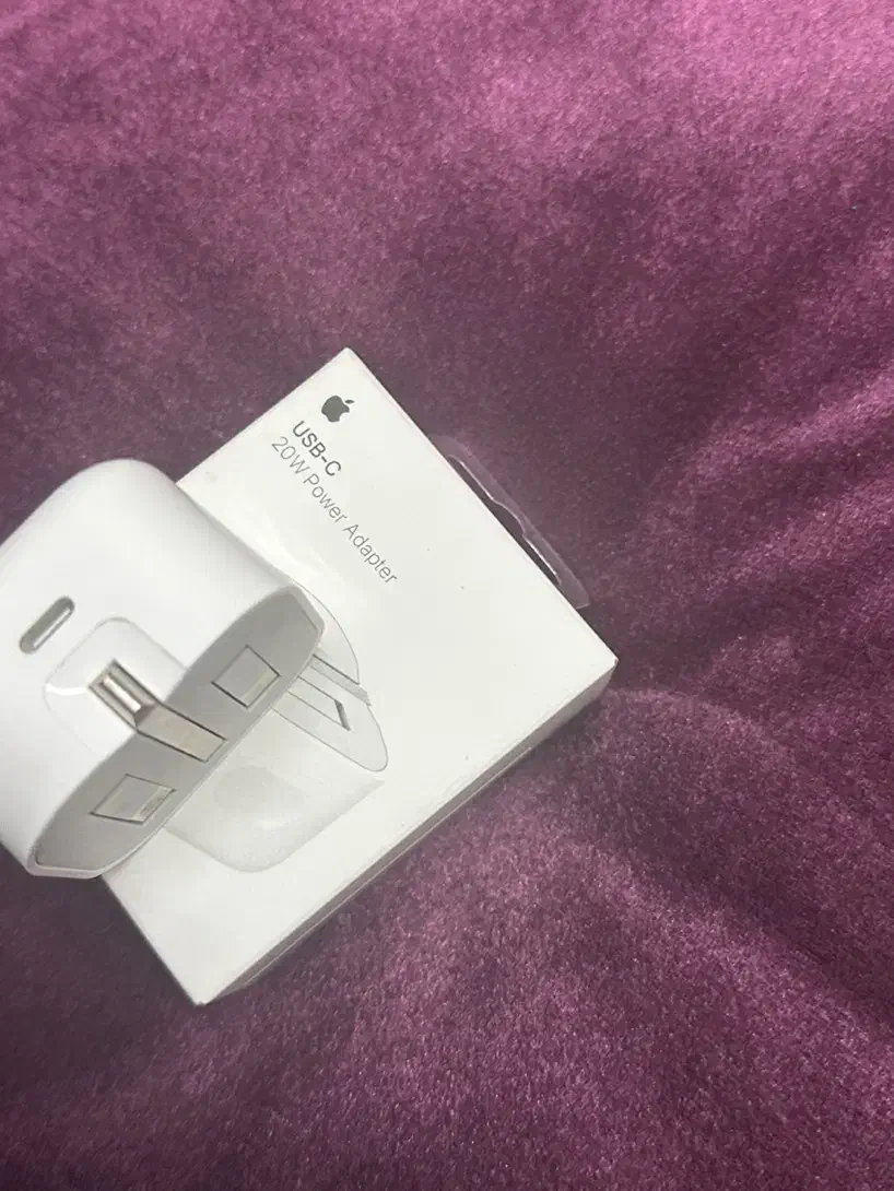 آداپتور ۲۰ وات 20w|لوازم جانبی موبایل و تبلت|کاشان, ۲۲ بهمن|دیوار