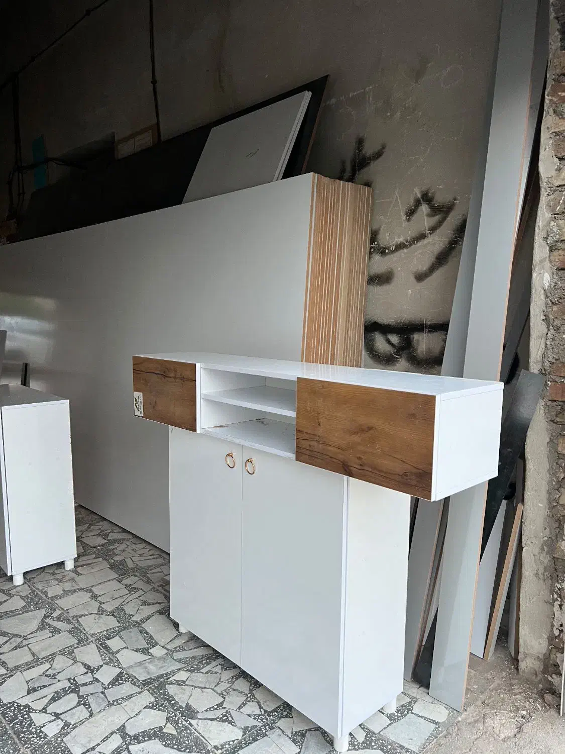 جا کفشی نو--میز تلویزیون|جاکفشی، کمد، دراور|زاهدان, |دیوار