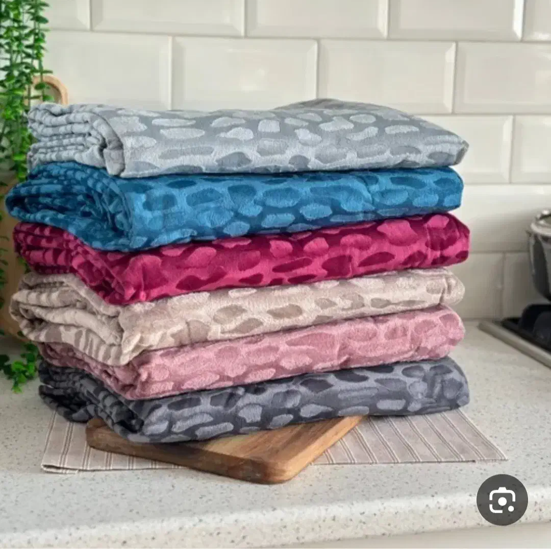 پتو مخصوص رو مبل|رختخواب، بالش، پتو|شیراز, شهرک گلها|دیوار