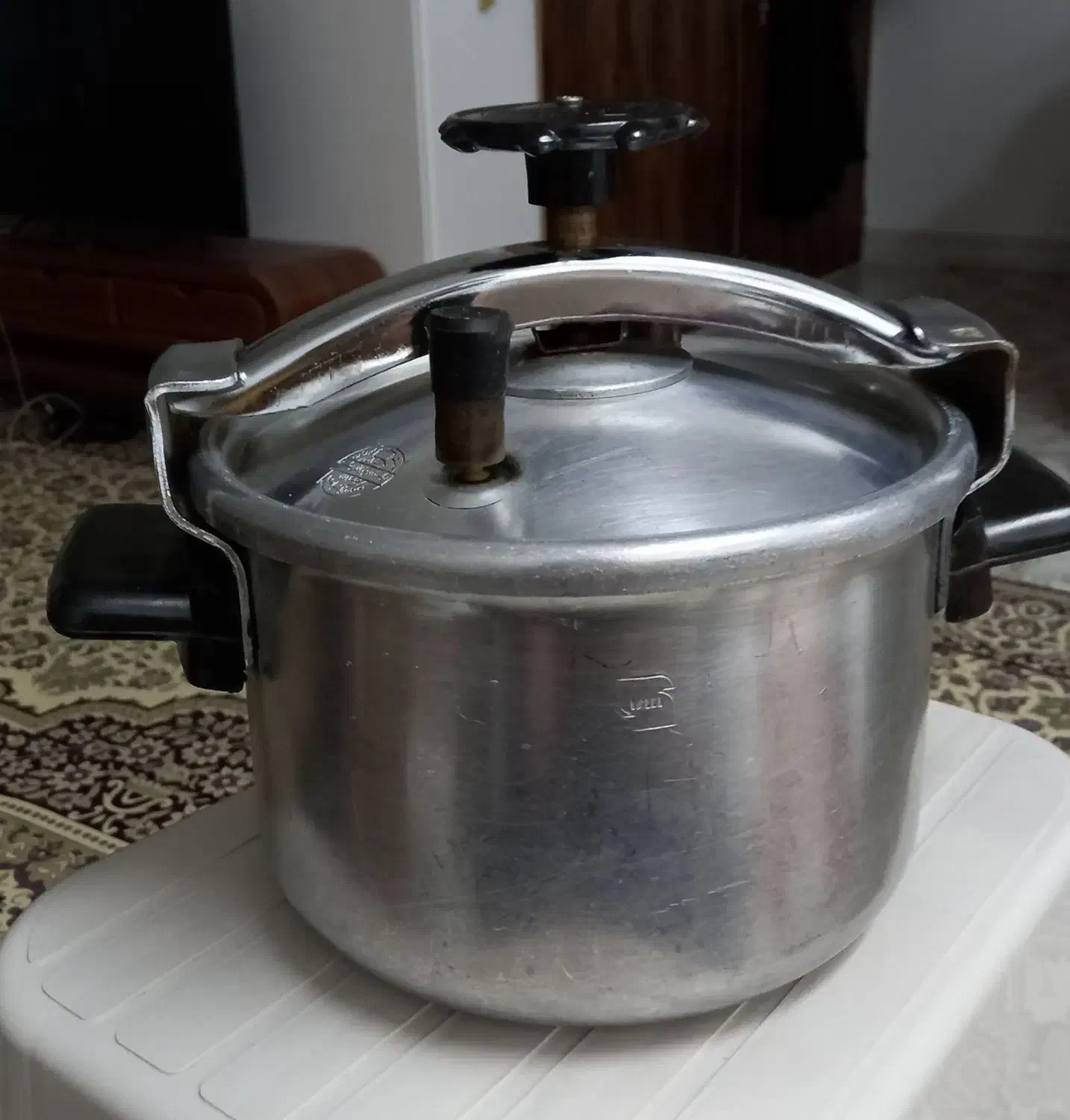 زودپز ۶ لیتری|ظروف پخت‌وپز|قم, باجک دو|دیوار