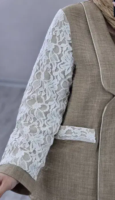 کت مجلسی|لباس|قم, در بهشت|دیوار