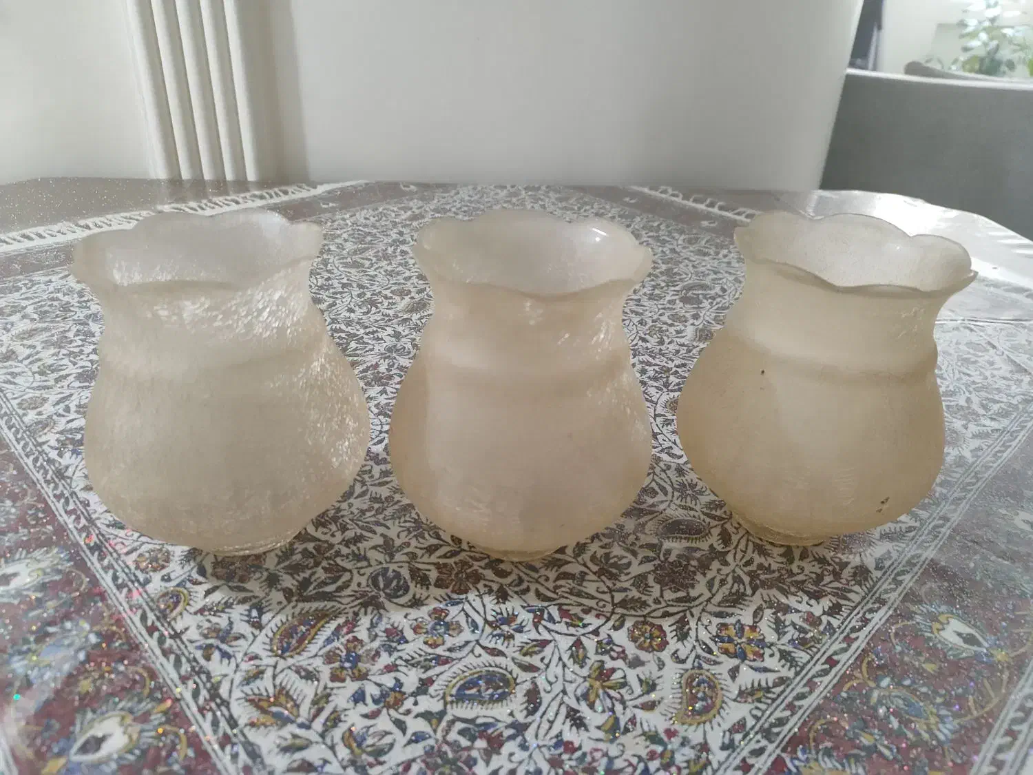 سه عدد حباب لوستر کاملا سالم|لوستر و چراغ آویز|تهران, مرزداران|دیوار