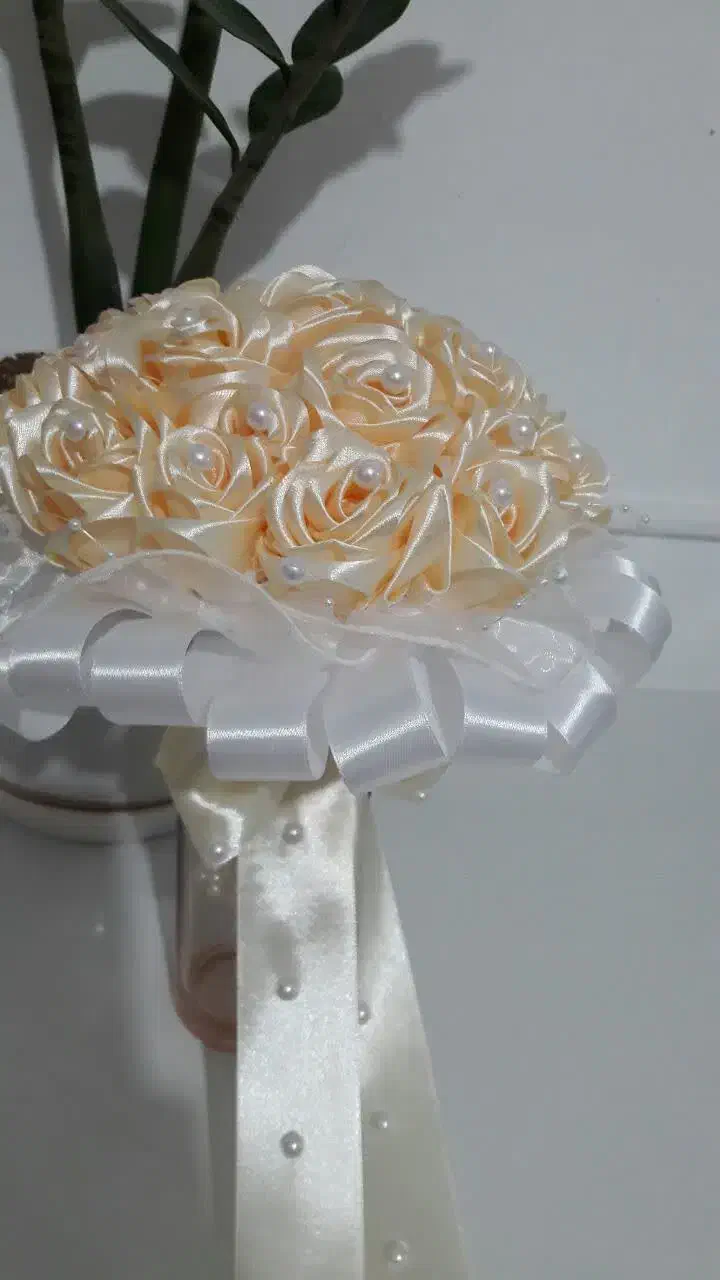 دسته گل|گل مصنوعی|قم, شهر قائم|دیوار