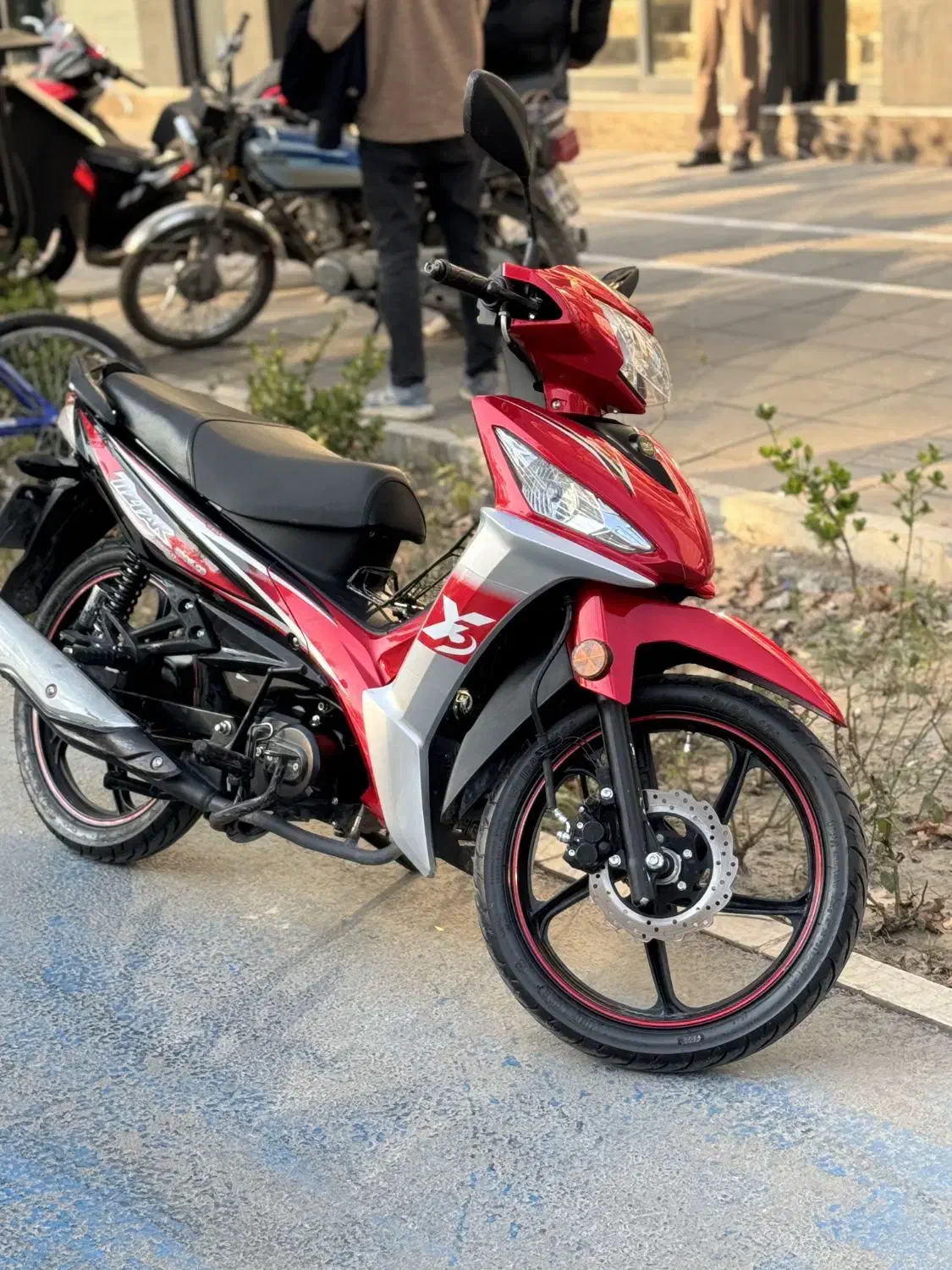 موتور تیزپر۱۴۰۳بی کلاج tvs تی وی اس کلیک فروش فوری|موتورسیکلت|مشهد, بهشت|دیوار