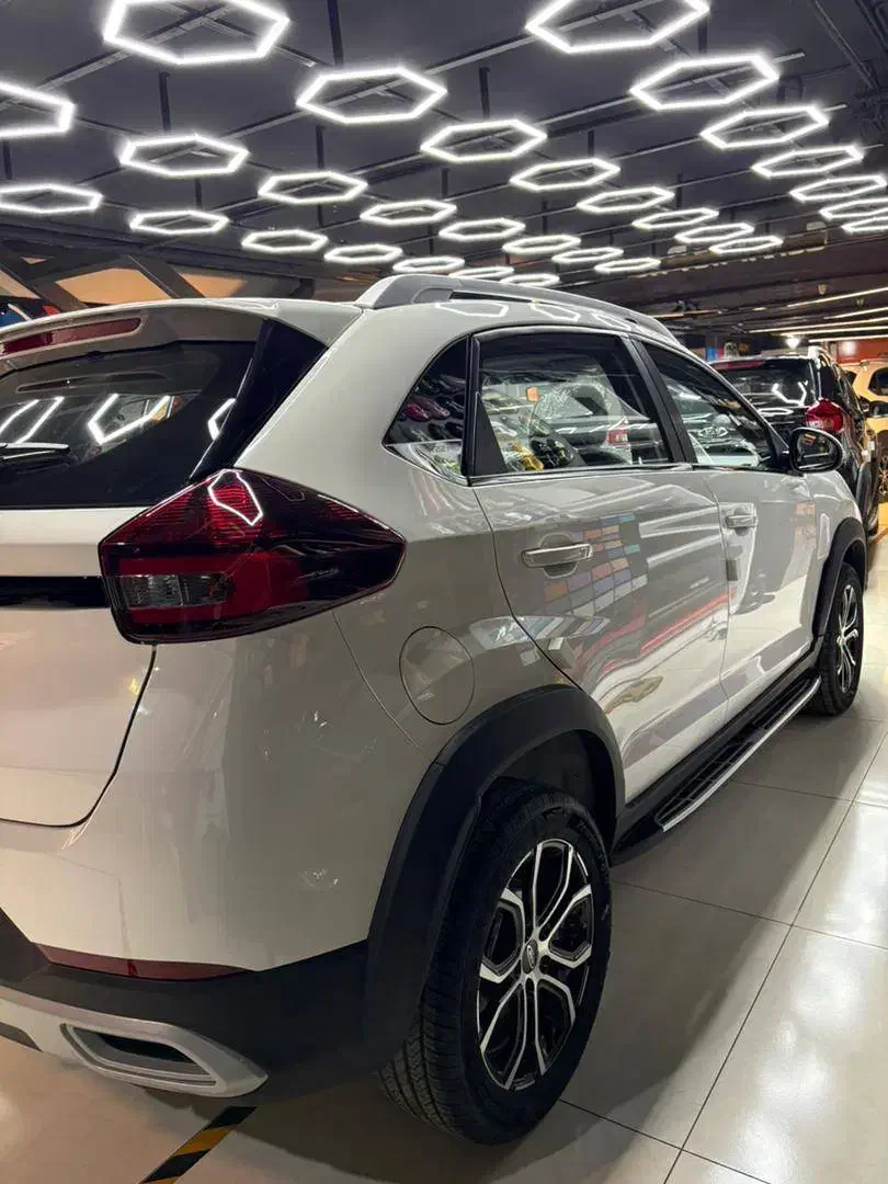 ایکس 22 پرو دنده مدل 1404 خشک|خودرو سواری و وانت|همدان, |دیوار