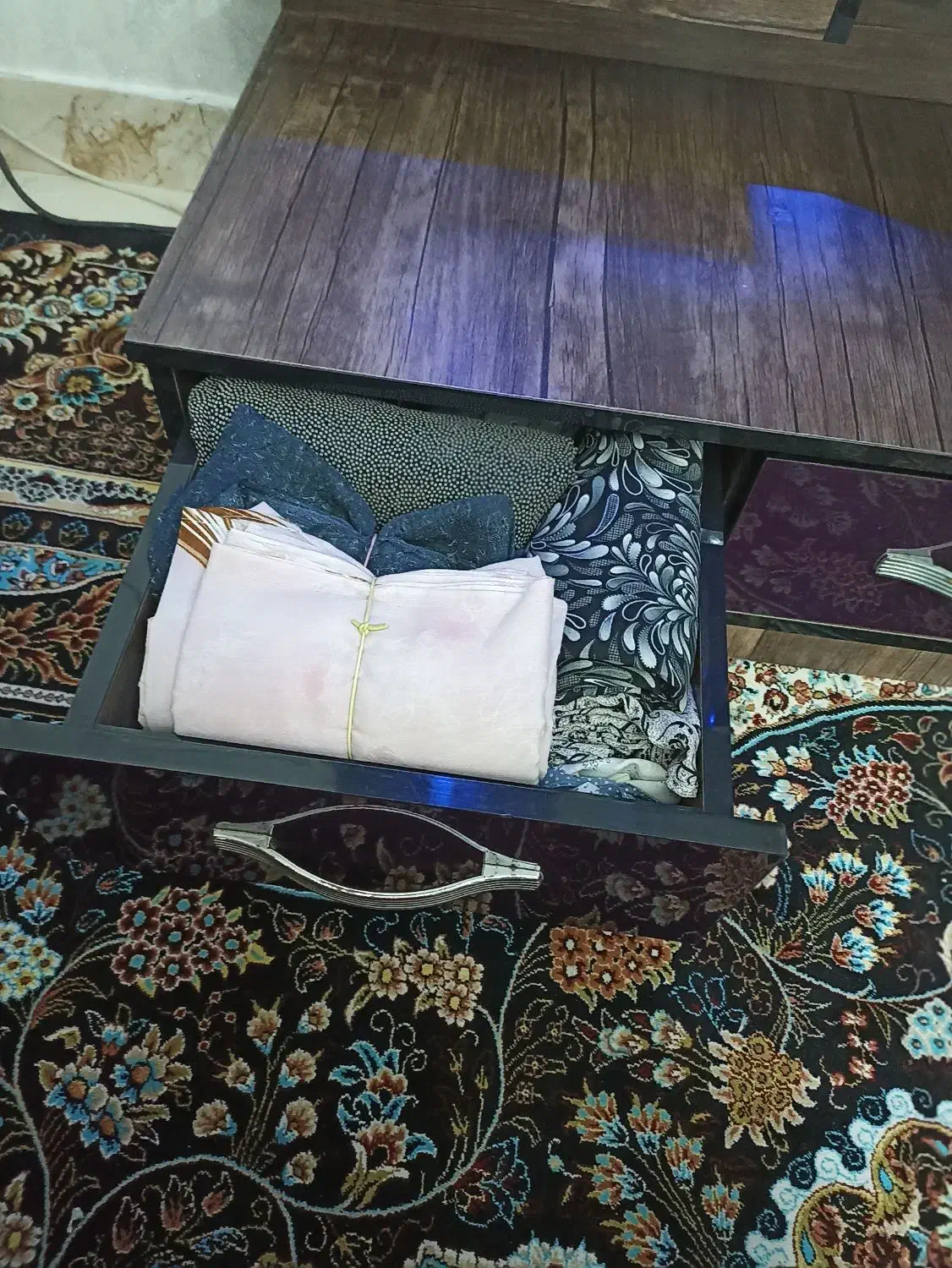 میز تلویزیون|میز تلویزیون|بهارستان, |دیوار