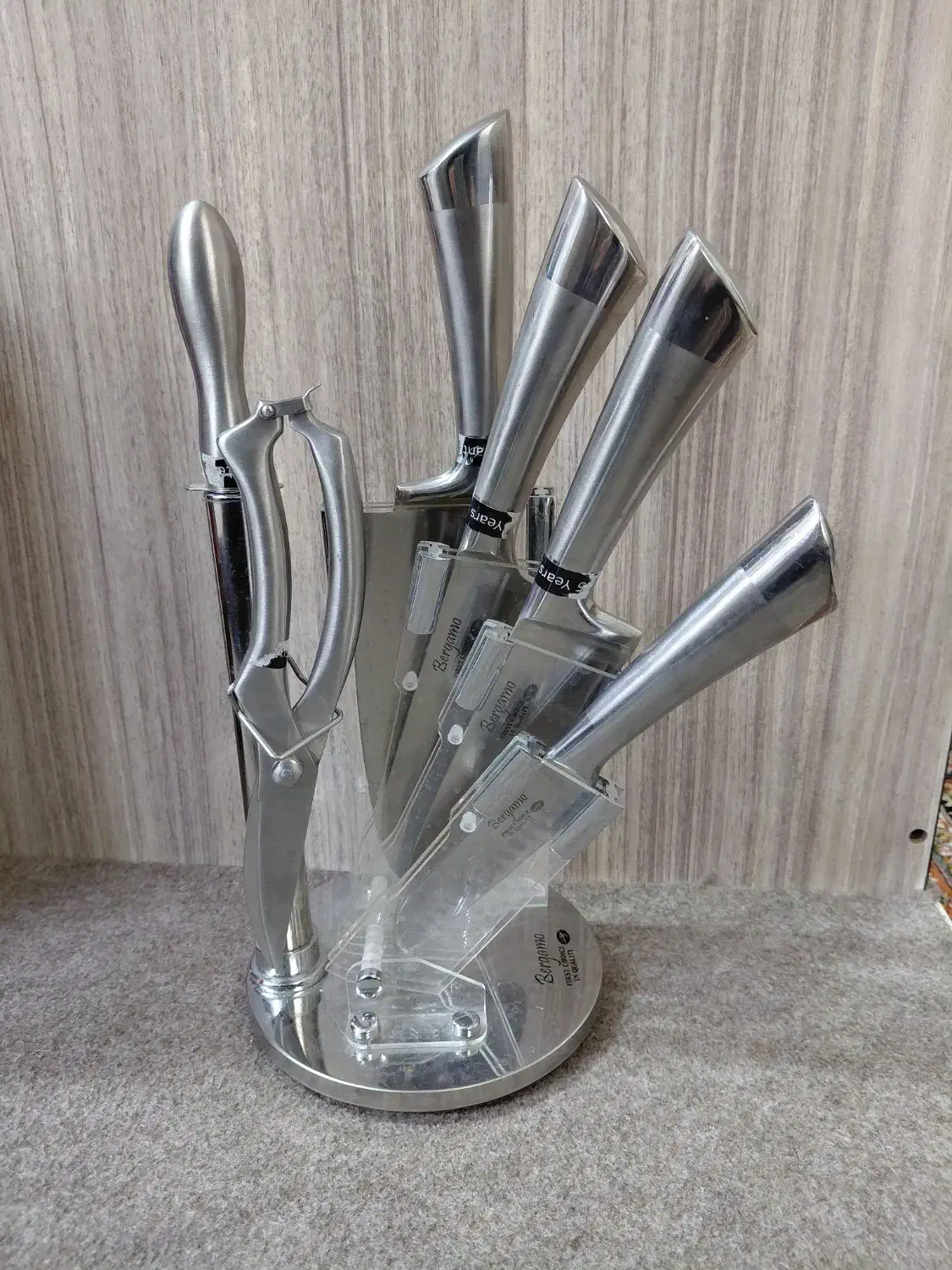 سرویس چاقوی قیمت مناسب|ظروف پخت‌وپز|هشتگرد, شهرک بعثت|دیوار