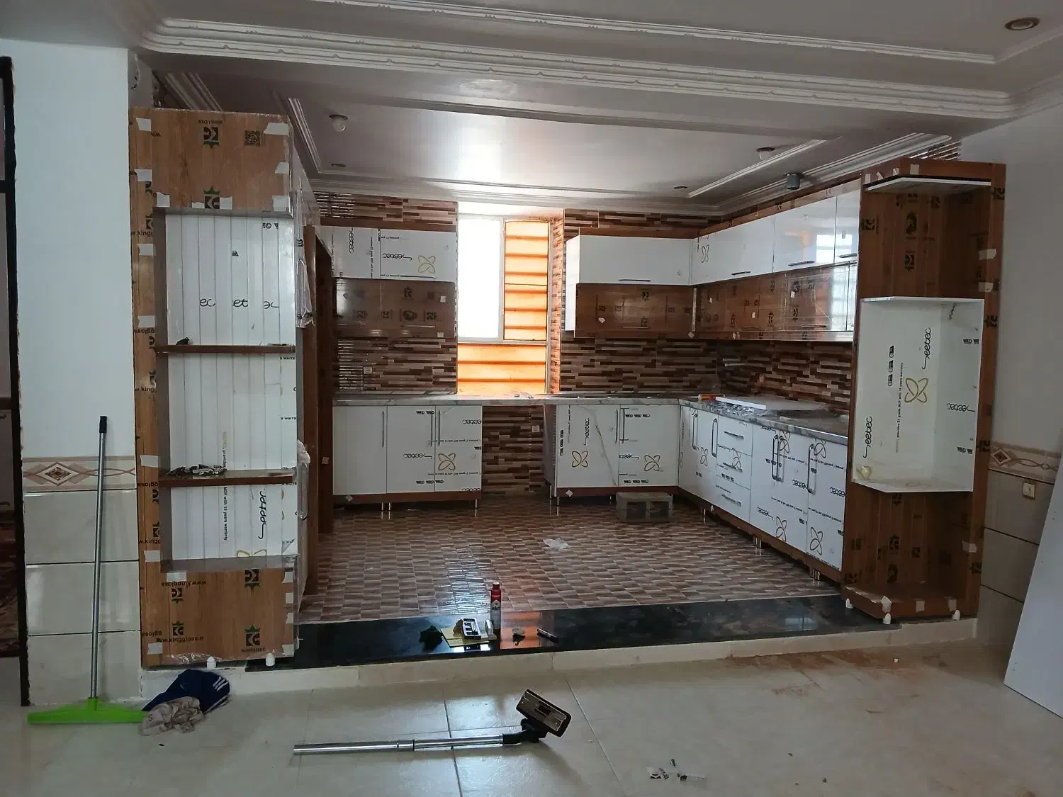 کابینت وکمددیواری دکوراسیون اقساطی|خدمات پیشه و مهارت|جیرفت, |دیوار