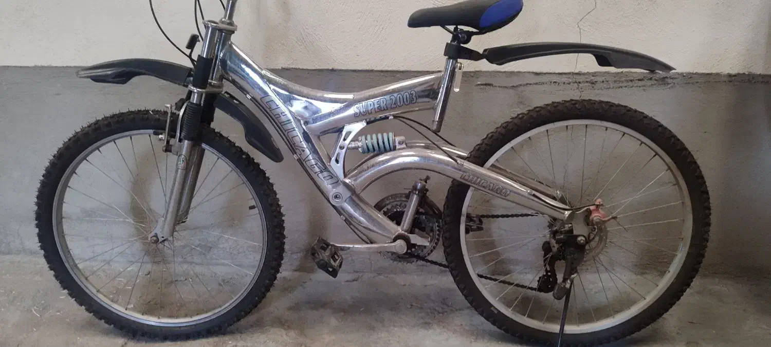 دوچرخه|دوچرخه، اسکیت، اسکوتر|ایلخچی, |دیوار