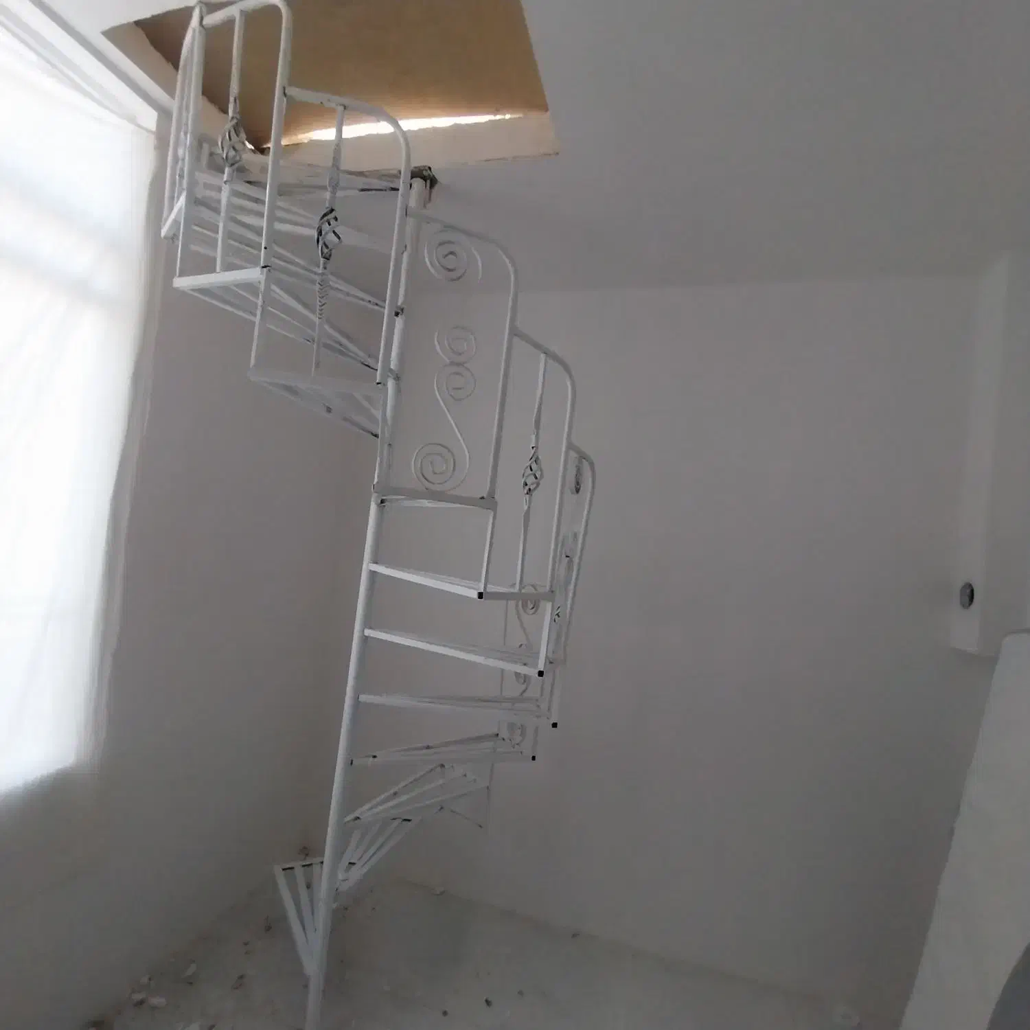 راه پله|مصالح و تجهیزات ساختمان|قوچان, |دیوار