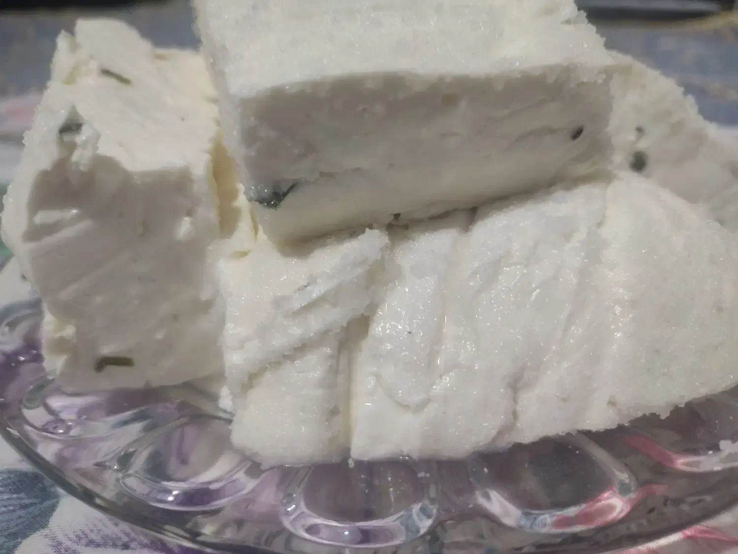 پنیر|خوردنی و آشامیدنی|انزل, |دیوار