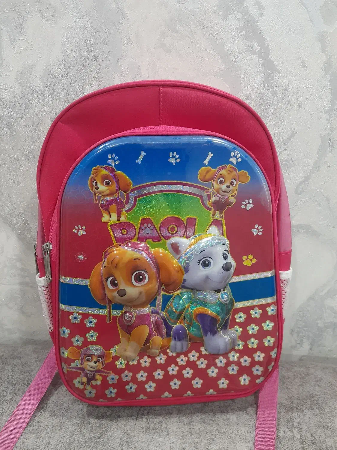 کیف مدرسه دخترونه نو|کیف، کفش، کمربند|رشت, فلسطین|دیوار