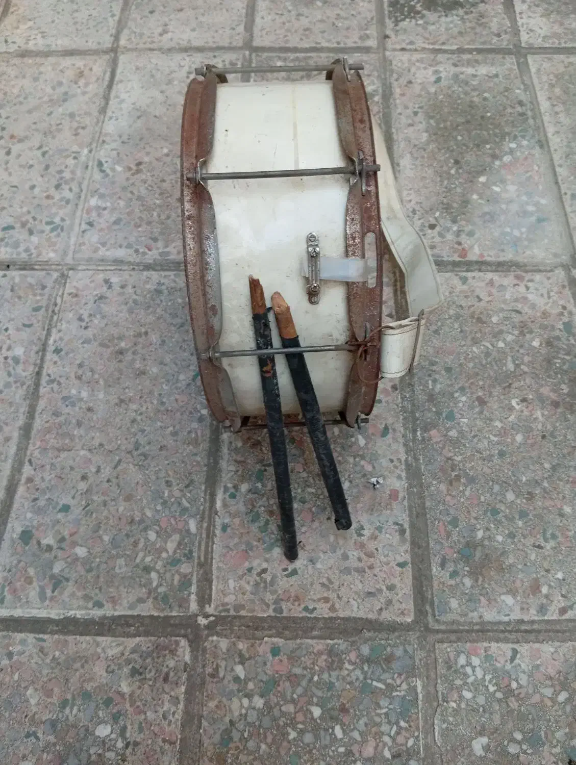 طبل سایدرام|درام و پرکاشن|گرگان, |دیوار