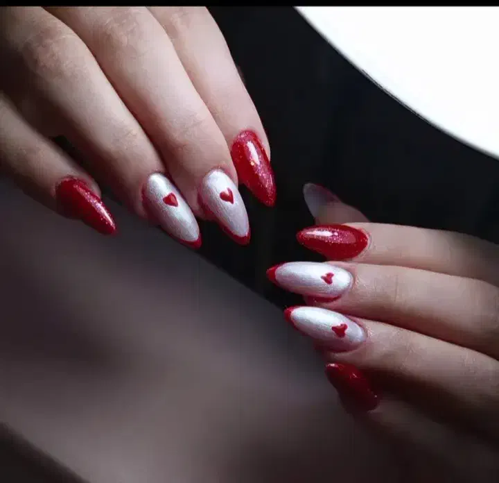 مدل کاشت ناخن|خدمات آرایشگری و زیبایی|فردیس, شهرک ۱۱۰|دیوار