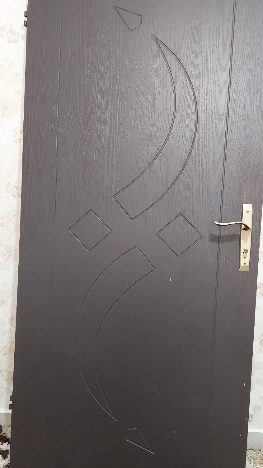 درب ورودی|مصالح و تجهیزات ساختمان|رشت, کوی مهر|دیوار