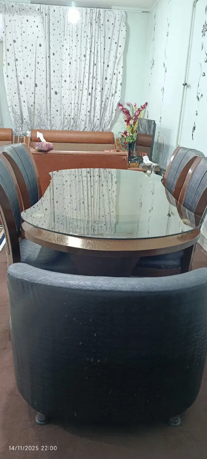 میز غذا خوری مبل دار شش نفره|میز و صندلی غذاخوری|چرام, |دیوار