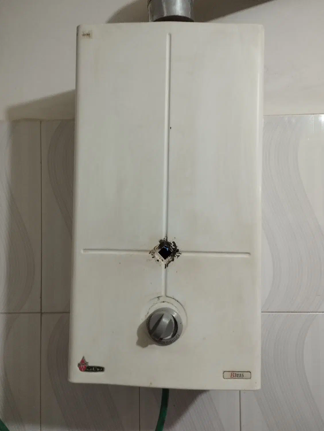 آب گرم کن دیواری بوتان 3115|آبگرمکن، پکیج، شوفاژ|محمدشهر, محمدشهر|دیوار