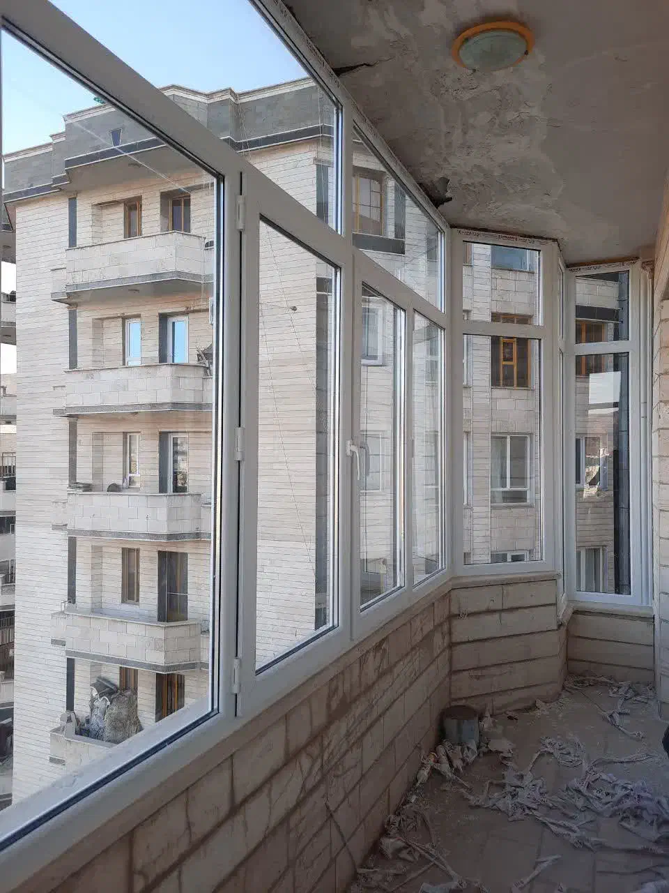 گروه صنعتی آدلی تولید کننده درب و پنجره upvcو شیشه|خدمات پیشه و مهارت|تبریز, |دیوار