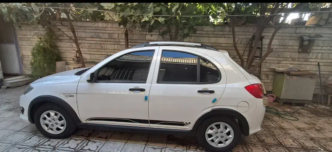 کوییکRsسفید مشکی مدل۴۰۲|خودرو سواری و وانت|شیراز, باغ تخت|دیوار
